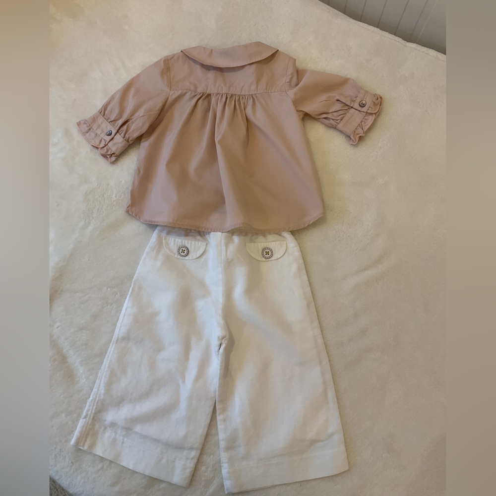 Neige top Size 2
Neige pants Size 3
(Fit of Size 2-3)